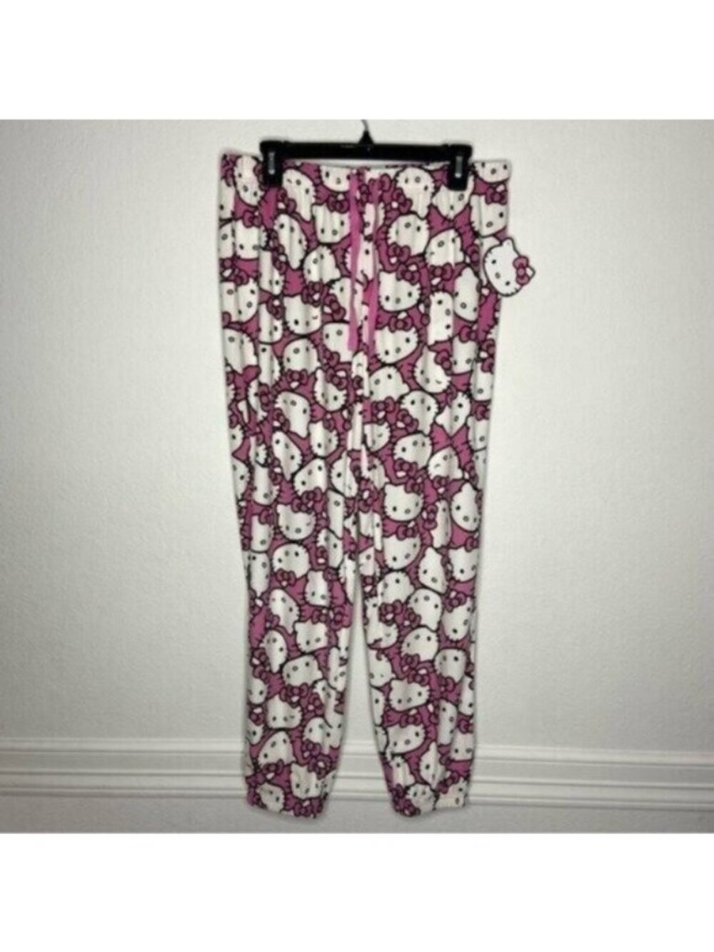 Hello Kitty Pink Hello Kitty Face Pajama Pants Size M NWT